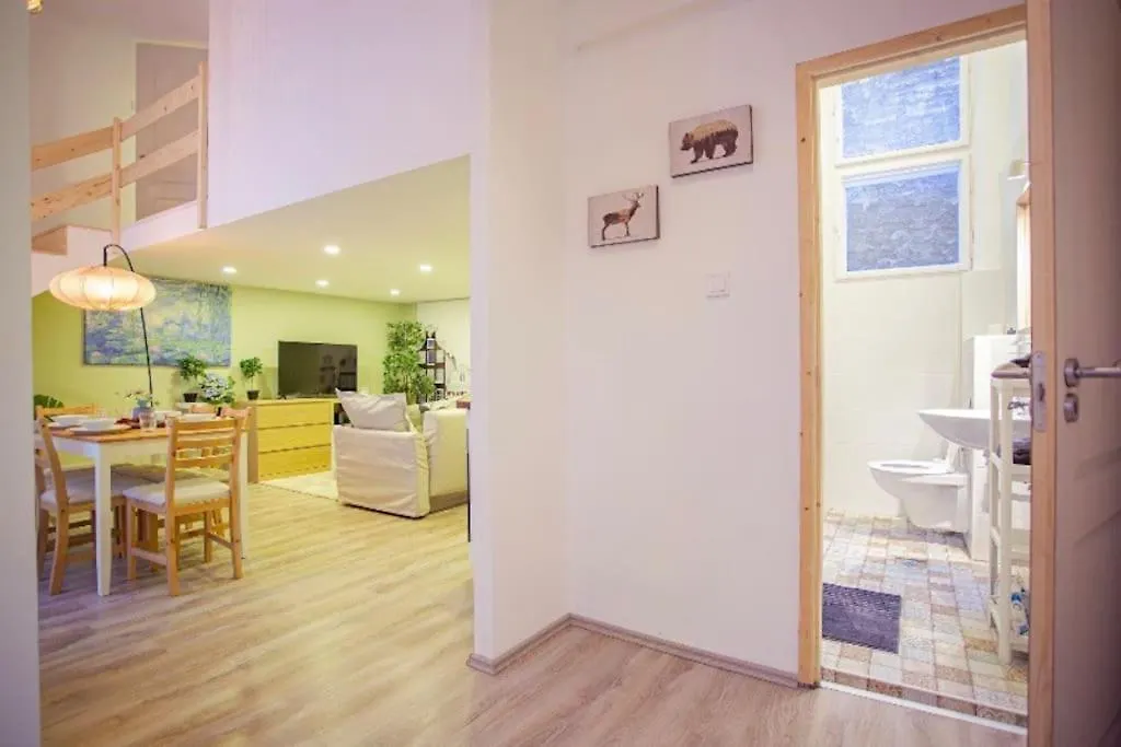 Cosy 2 Bedroom Flat In Akacfa St., Sol Budapešť Maďarsko